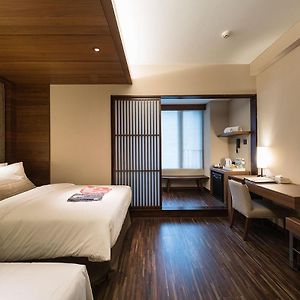 Standard Double Room Two Single Beds